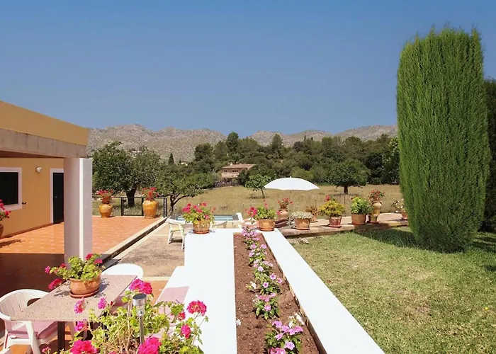 Gemuetliches Haus In Der Naehe Von Und Cala S-vicenc By Interhome Dom wakacyjny *