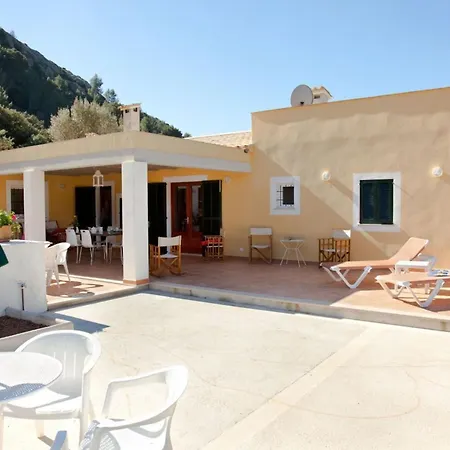 Gemuetliches Haus In Der Naehe Von Und Cala S-vicenc By Interhome Дом отдыха Польенса